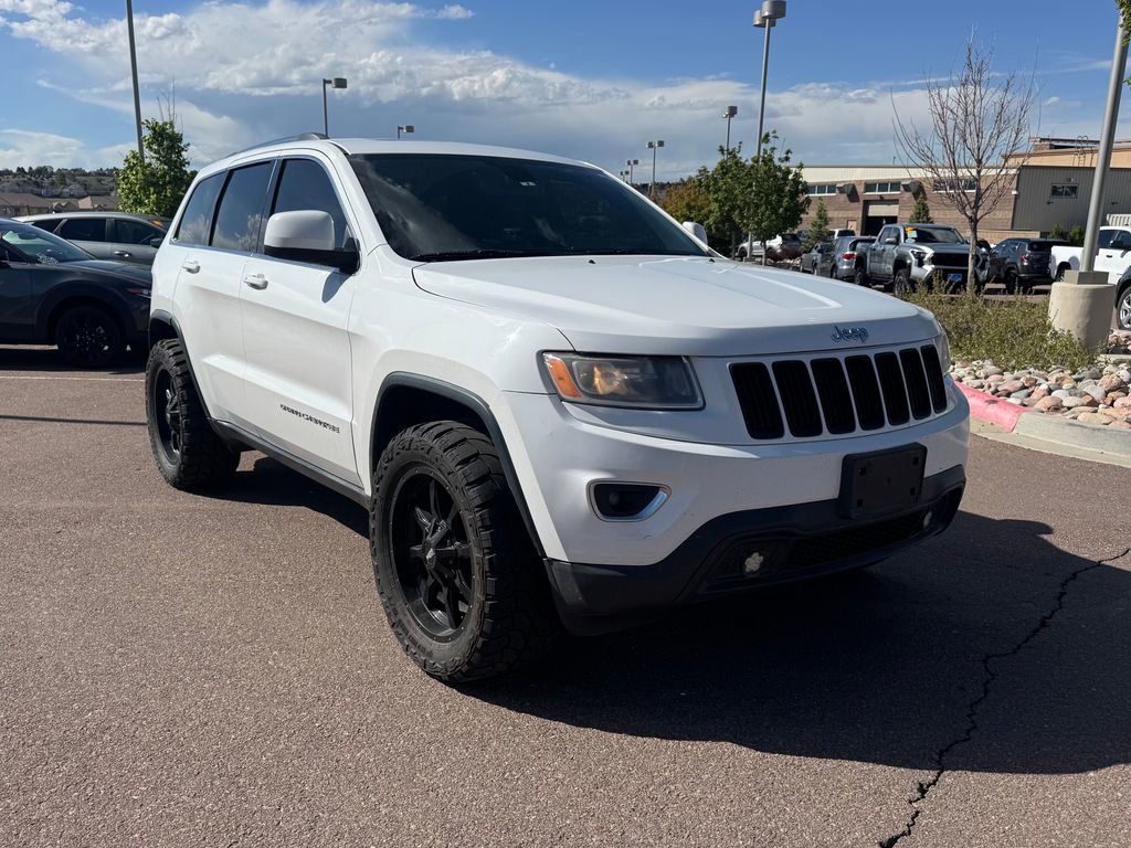 Used 2016 Jeep Grand Cherokee Laredo w/ Quick Order Package 23E AWD/4WD image 1