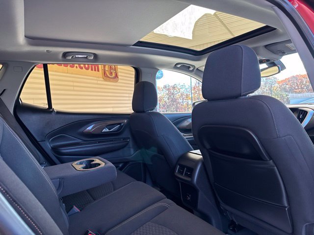 Used 2018 GMC Terrain SLE w/ Driver Convenience Package AWD/4WD image 5