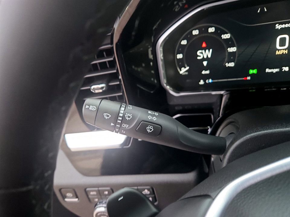 New 2026 GMC Sierra 1500 SLT w/ SLT Premium Package image 18