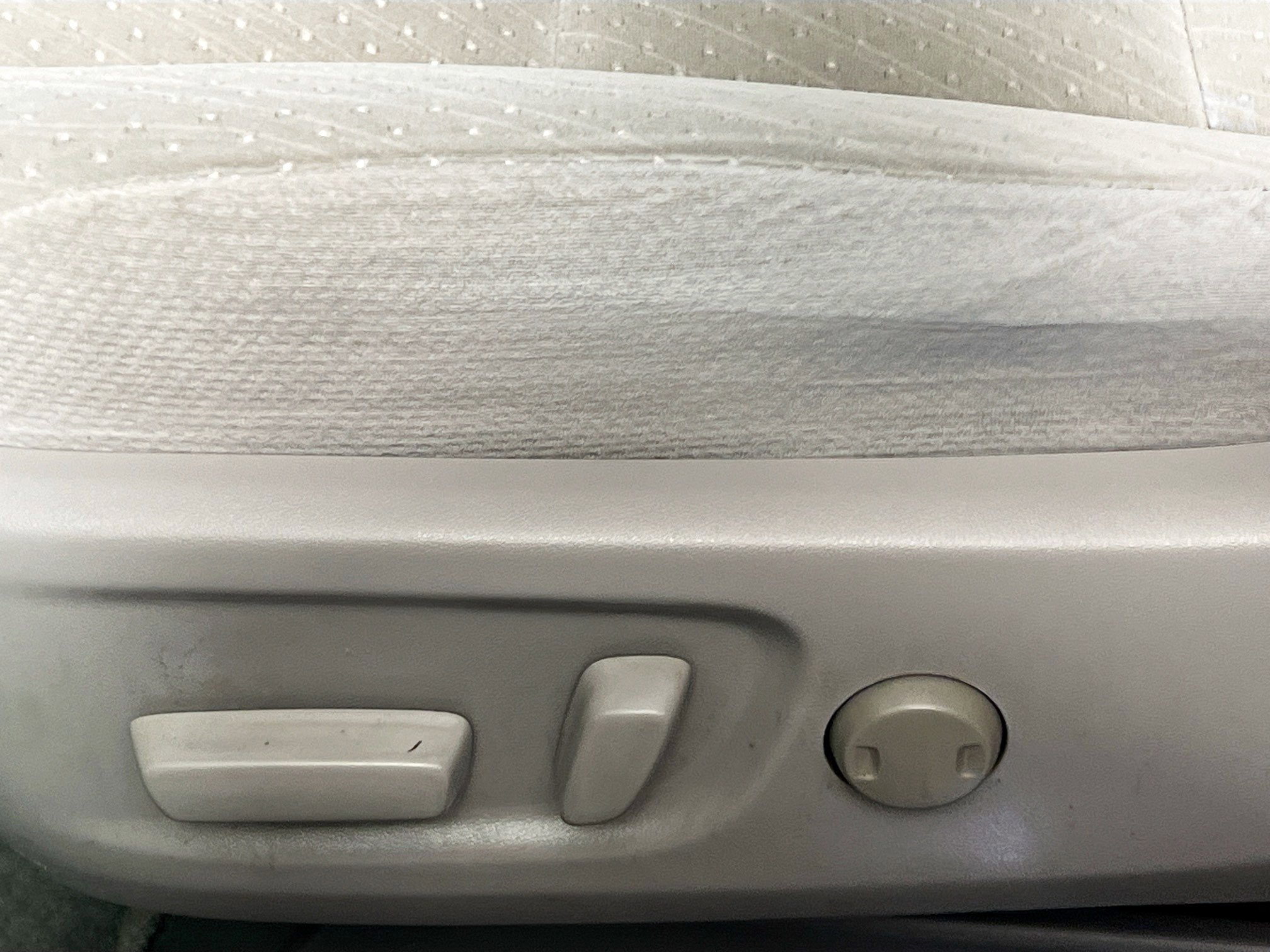 Used 2018 Toyota Sienna LE image 15