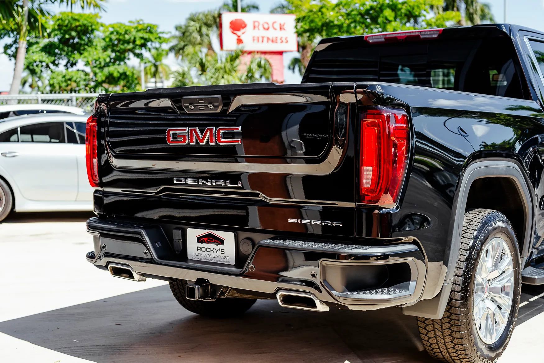 Used 2022 GMC Sierra 1500 Denali image 48