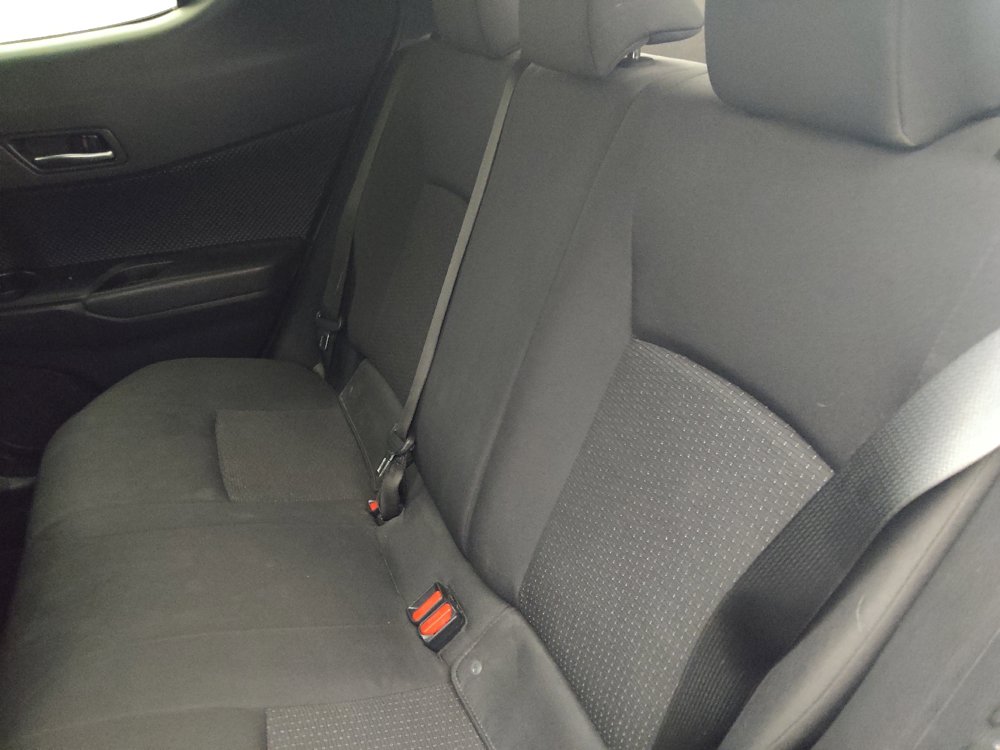 Used 2019 Toyota C-HR LE FWD image 18