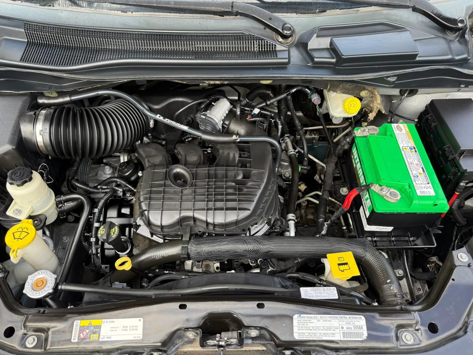 Used 2013 Dodge Grand Caravan SXT FWD image 31
