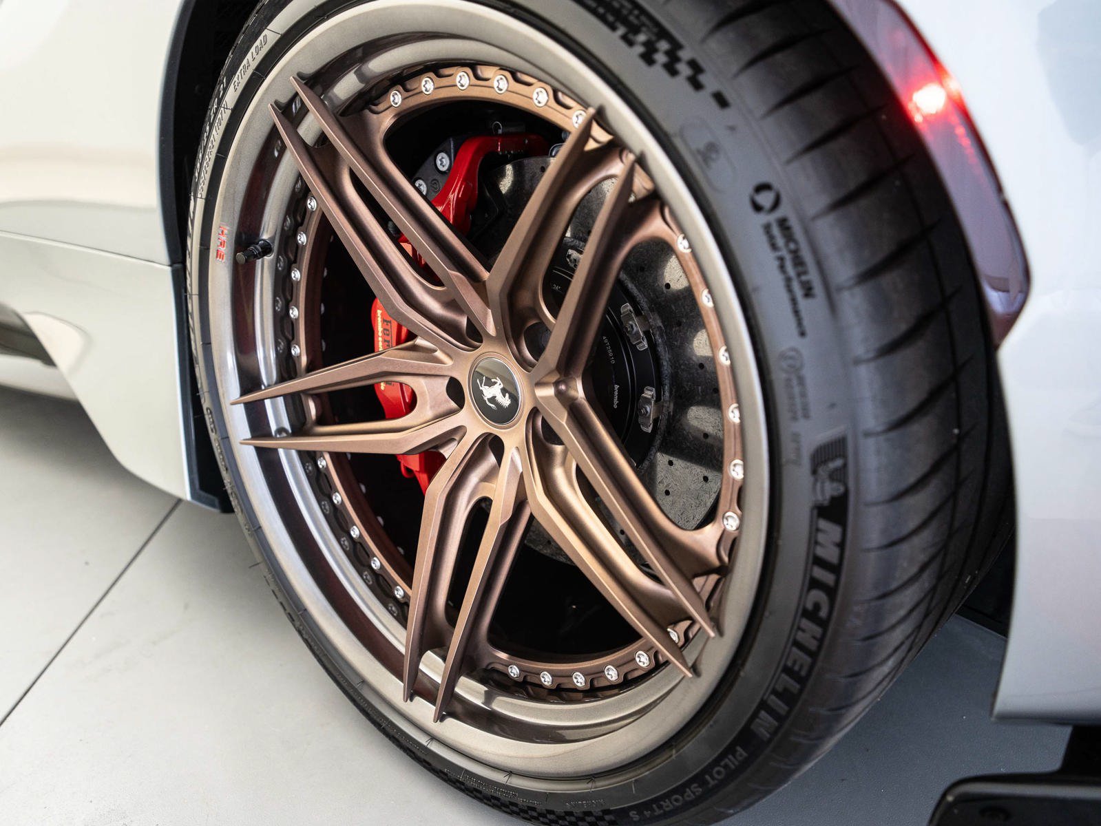 Used 2019 Ferrari 488 Pista Spider RWD image 34