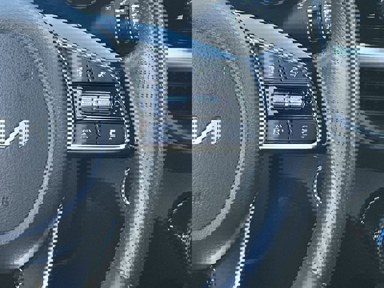 Used 2024 Kia Forte GT-Line w/ GT-Line Premium Package image 21