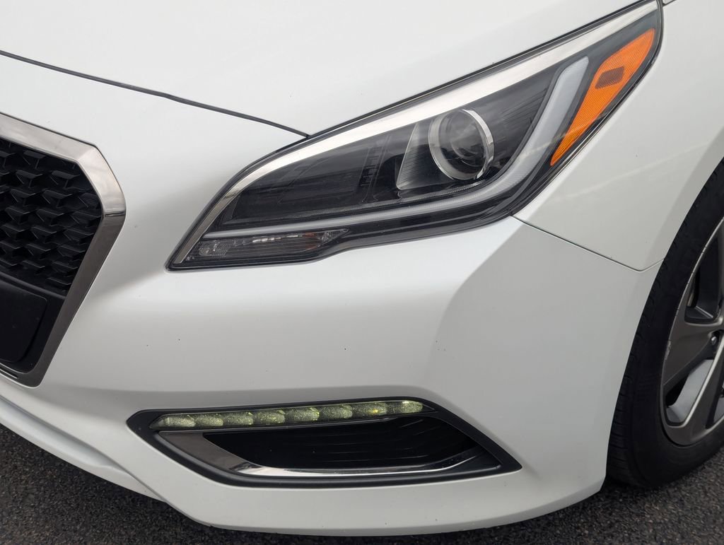 Used 2017 Hyundai Sonata Limited FWD image 12