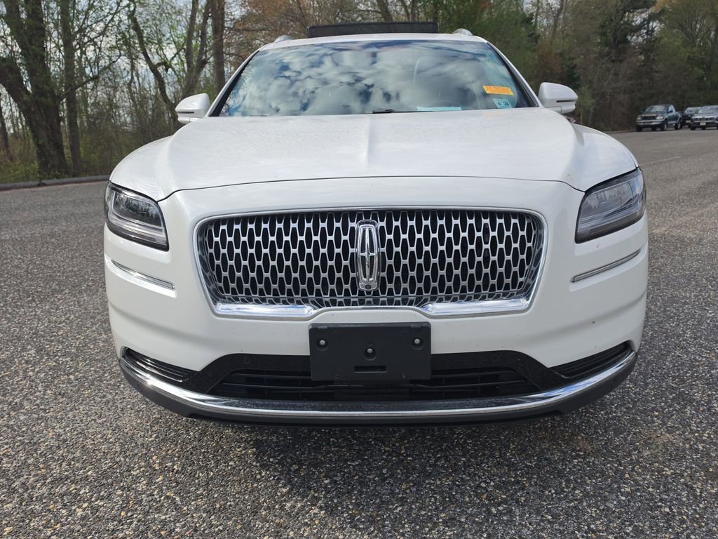 Used 2023 Lincoln Nautilus Reserve w/ Equipment Group 201A image 2