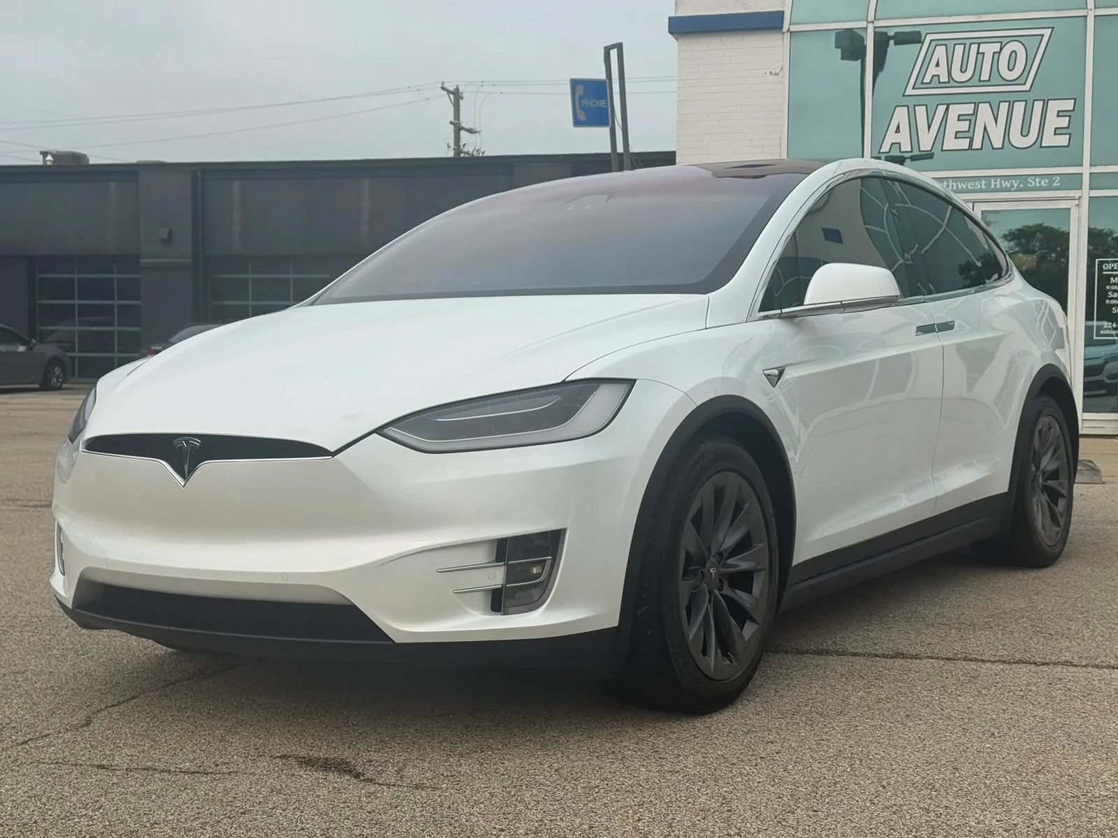 Used 2018 Tesla Model X P100D AWD/4WD image 3