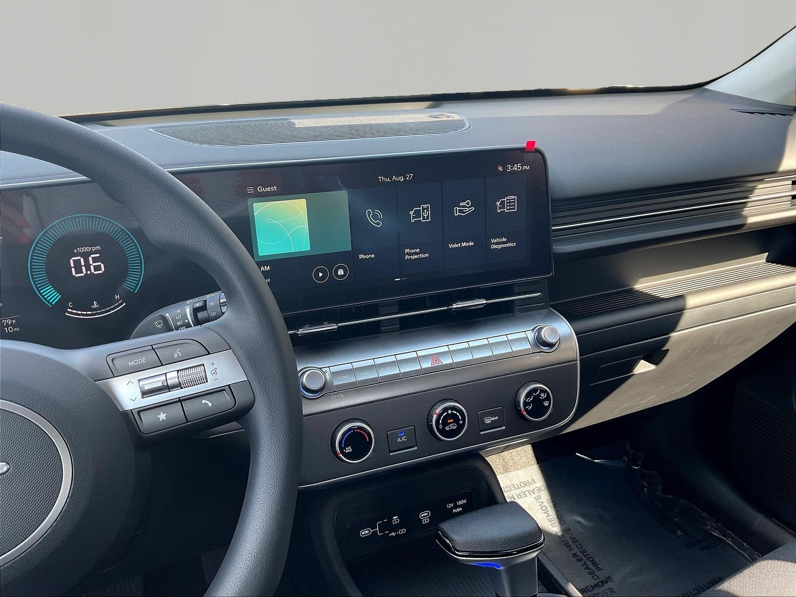 New 2027 Hyundai Kona SE AWD/4WD image 11