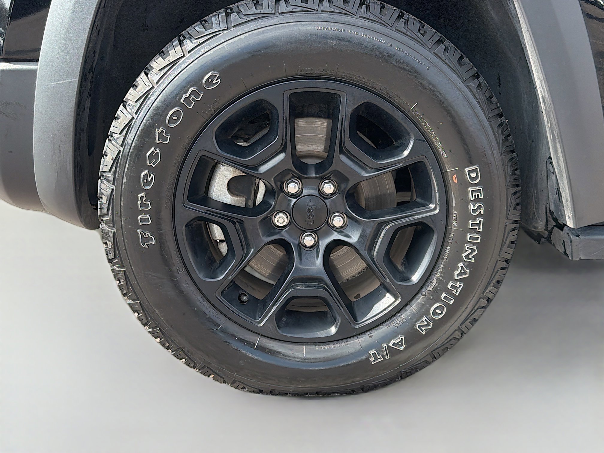 Used 2022 Jeep Cherokee Trailhawk w/ Sound & Nav Group image 40