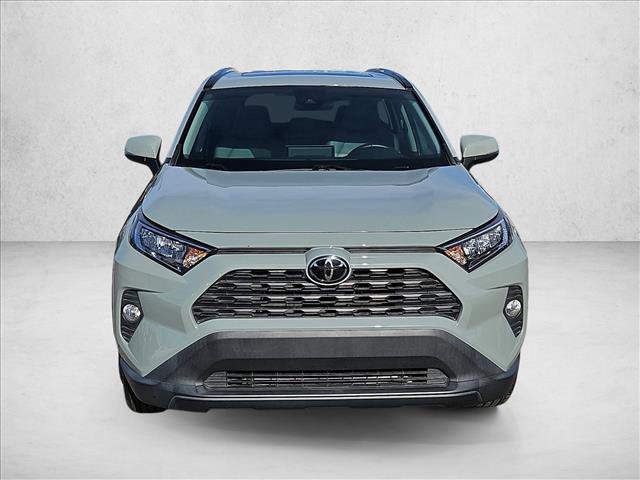 Used 2021 Toyota RAV4 XLE Premium image 2