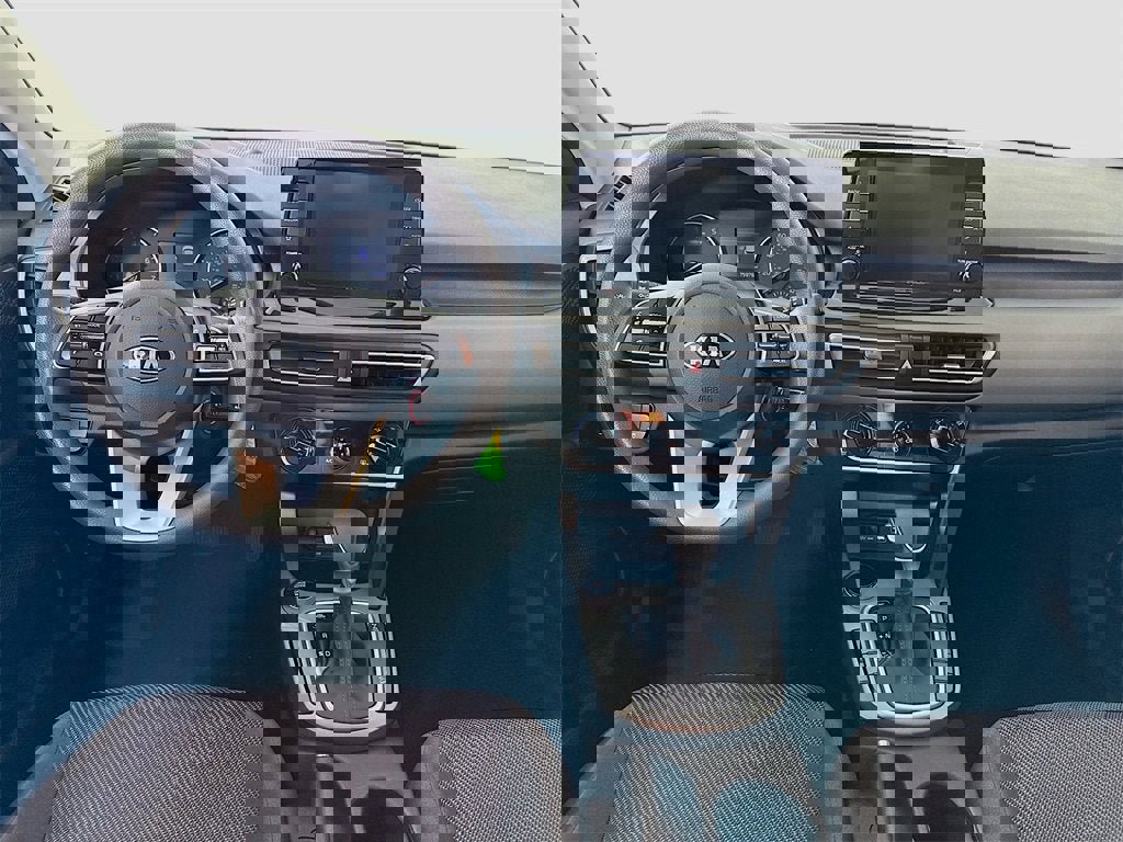 Used 2021 Kia Seltos LX image 2