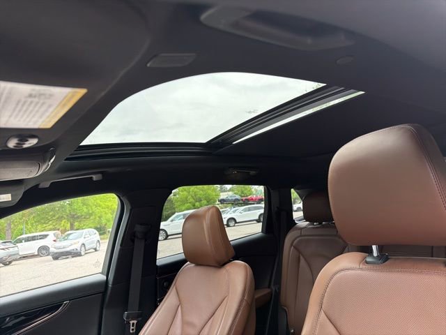 Used 2022 Lincoln Nautilus Reserve w/ Luxury Package FWD image 21