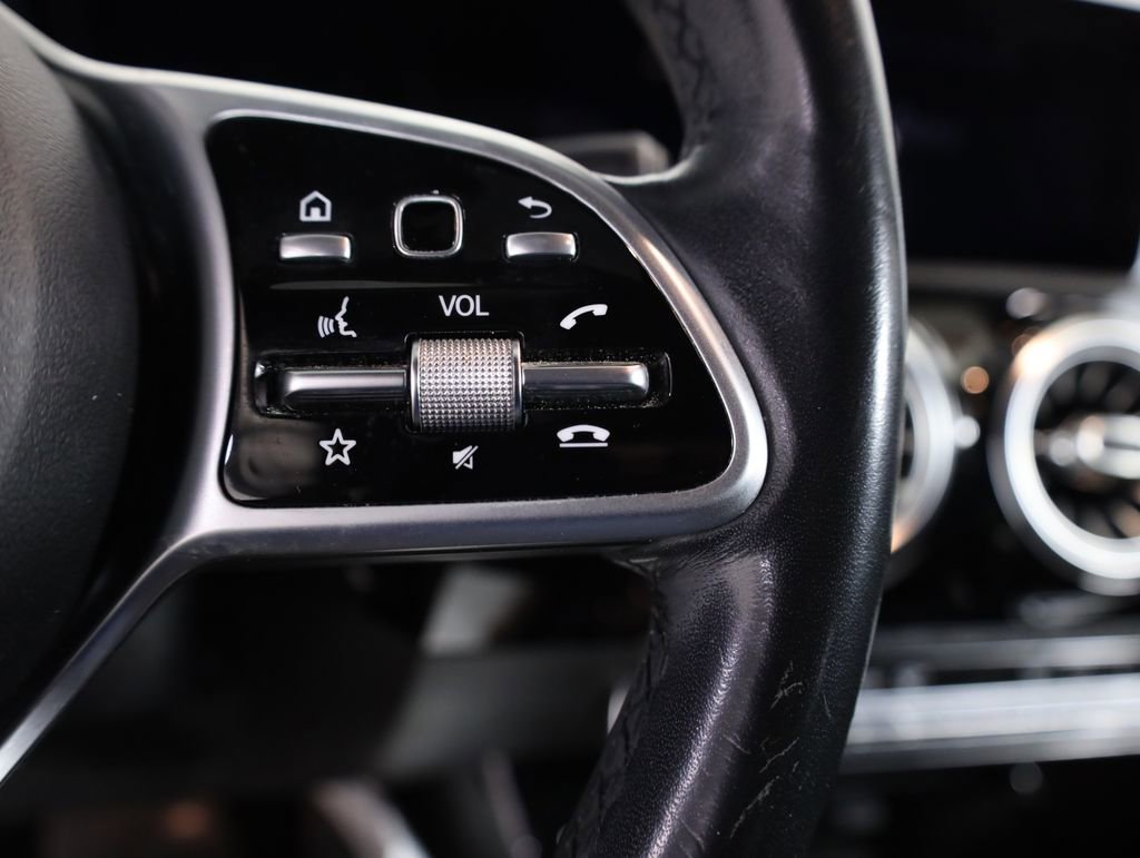 Certified 2019 Mercedes-Benz A 220 4MATIC image 12