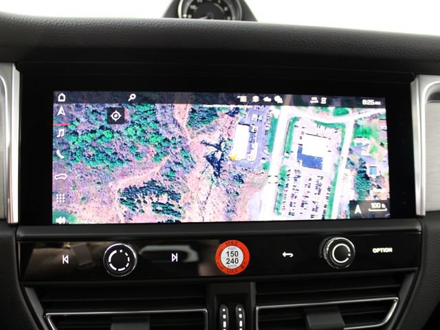 New 2026 Porsche Macan AWD/4WD image 14