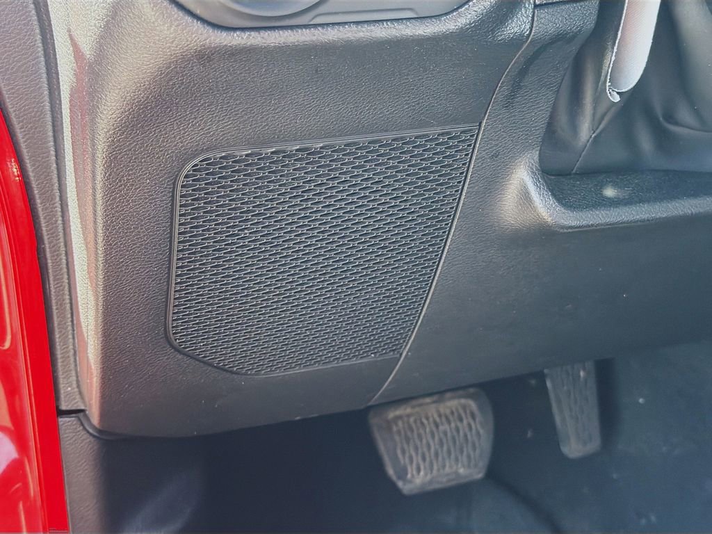 Used 2022 Jeep Wrangler Unlimited Sahara w/ Cold Weather Group image 23