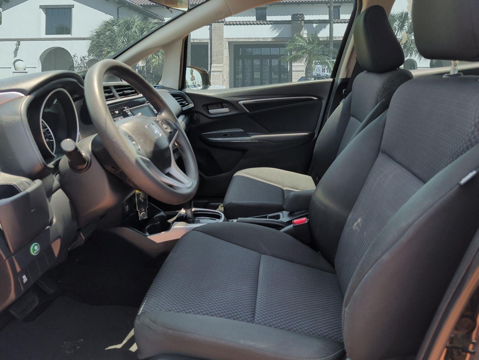 Used 2020 Honda Fit LX image 11