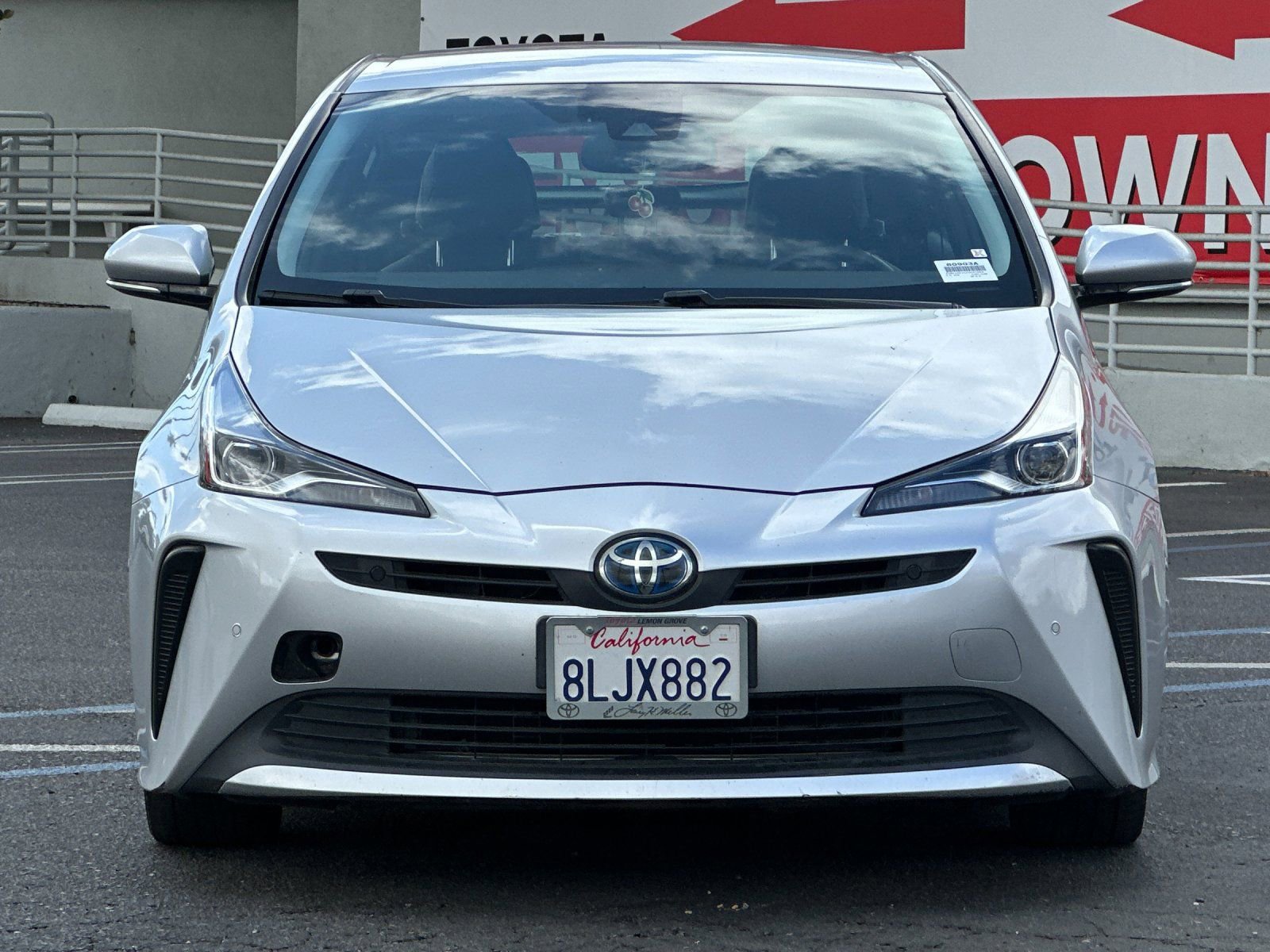 Used 2019 Toyota Prius XLE w/ Carpet Mat Package image 7
