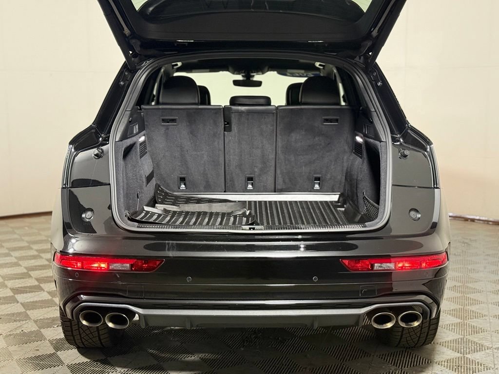 Used 2021 Audi SQ5 Prestige w/ Prestige Package AWD/4WD image 6