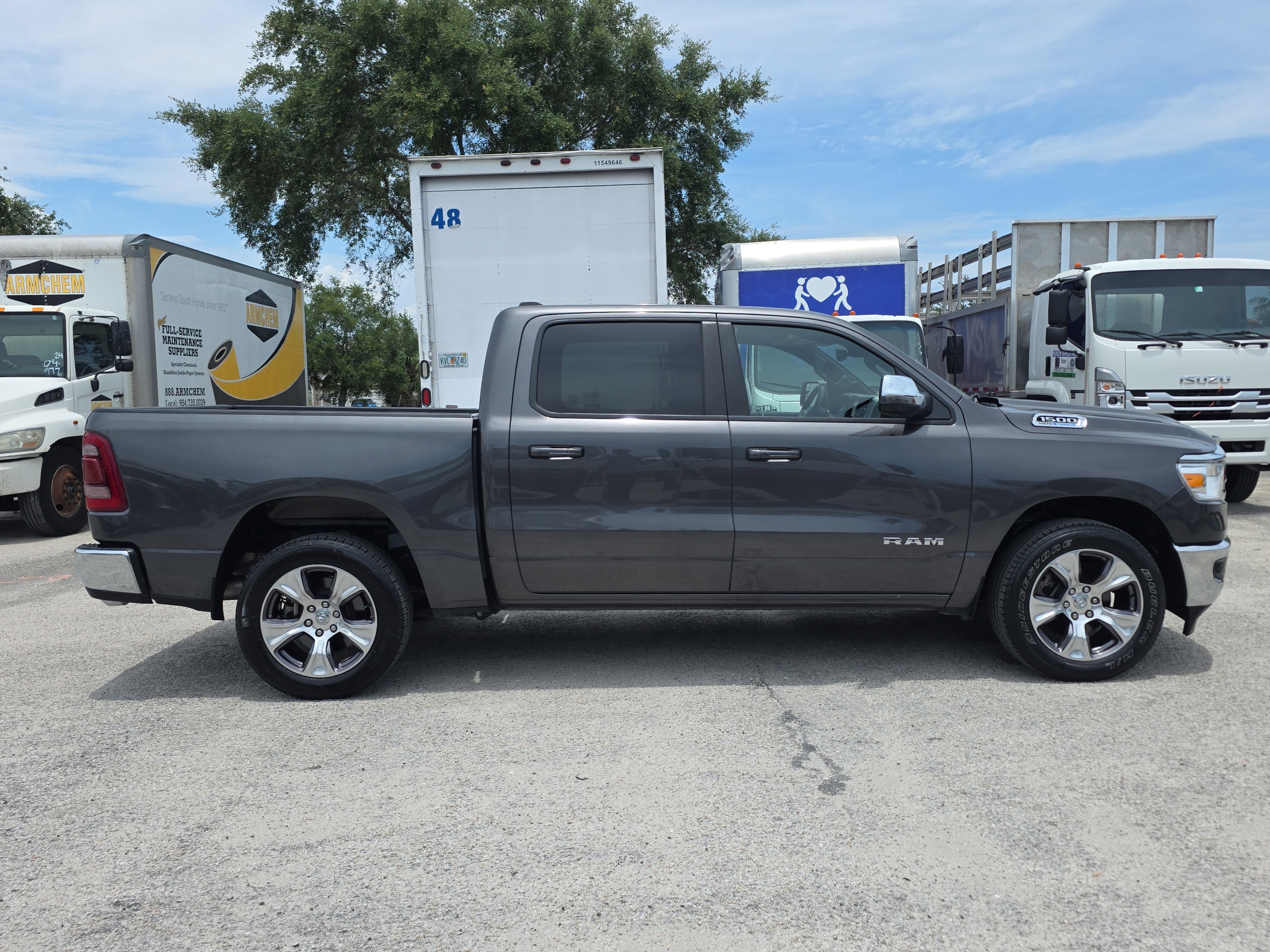 Used 2024 RAM 1500 Laramie RWD image 8