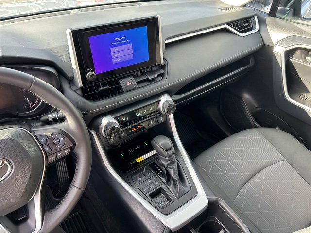 Used 2024 Toyota RAV4 XLE image 32