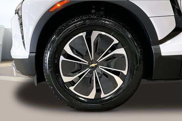 New 2025 Chevrolet Blazer EV LT AWD/4WD image 12