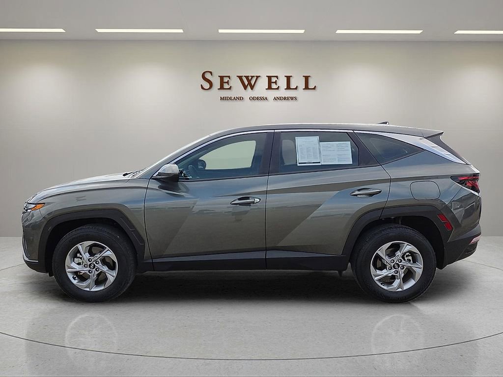 Used 2023 Hyundai Tucson SE AWD/4WD image 2