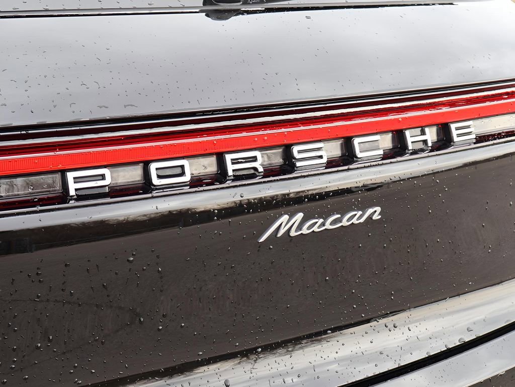 New 2026 Porsche Macan image 6