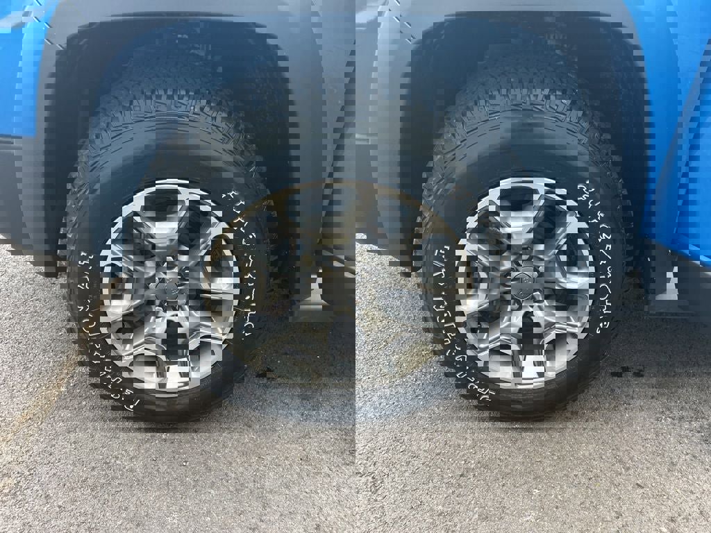 Used 2022 Jeep Cherokee Trailhawk w/ Sound & Nav Group image 24