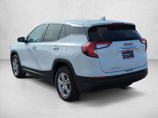 Used 2024 GMC Terrain SLE image 10
