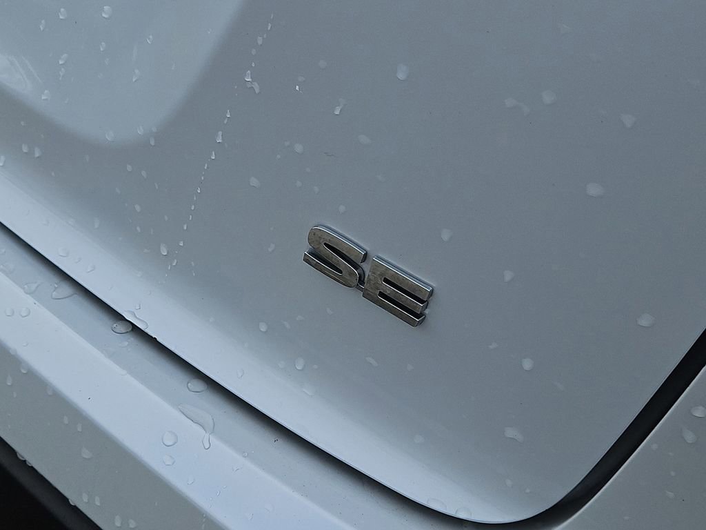 Used 2024 Mitsubishi Eclipse Cross SE image 6