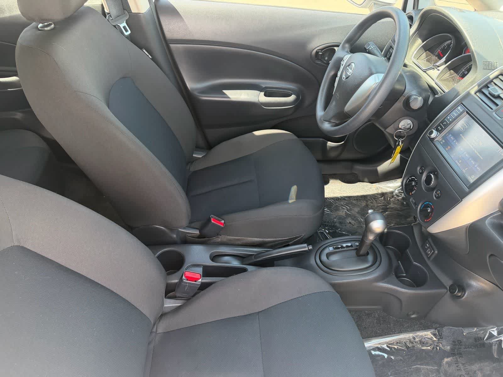 Certified 2019 Nissan Versa Note S FWD image 11