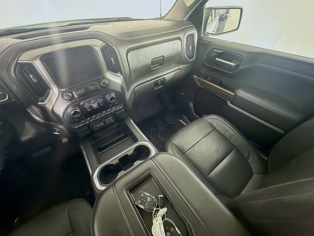 Used 2020 Chevrolet Silverado 1500 RST image 11