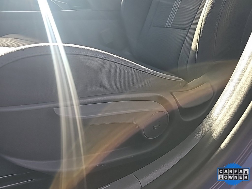 Certified 2023 Hyundai Elantra SE image 13