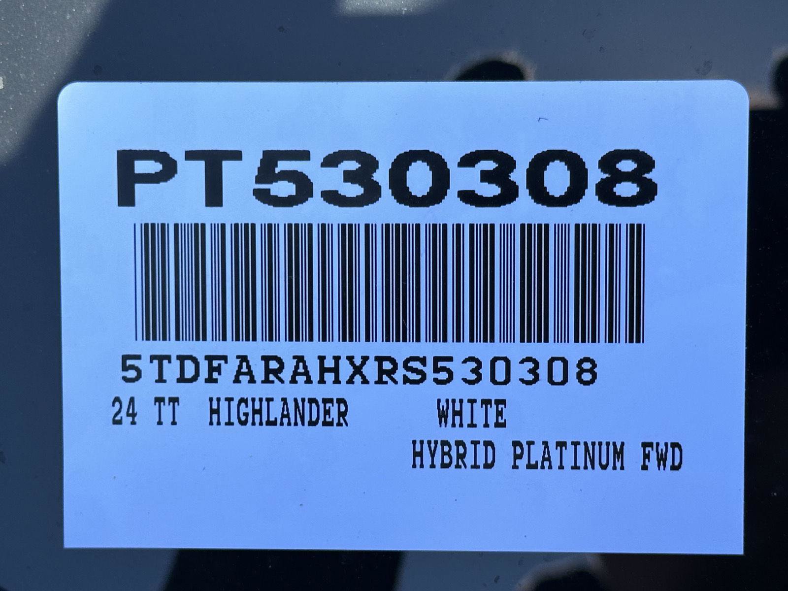 Used 2024 Toyota Highlander Platinum image 16