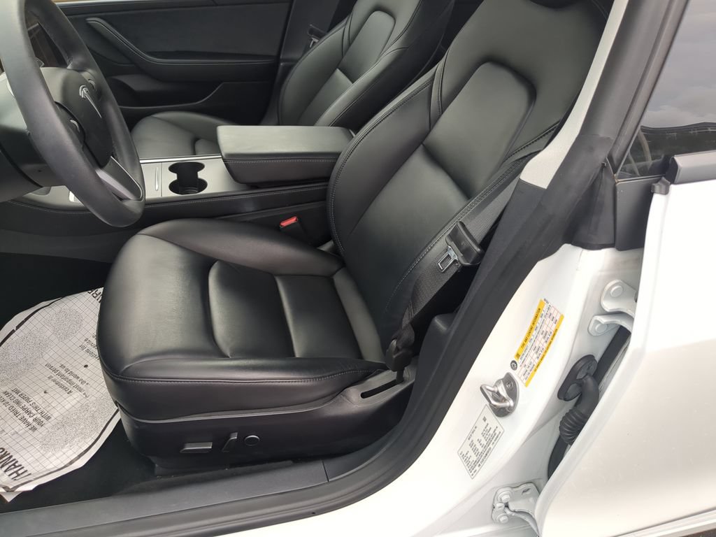 Used 2021 Tesla Model 3 Standard Range Plus RWD image 19