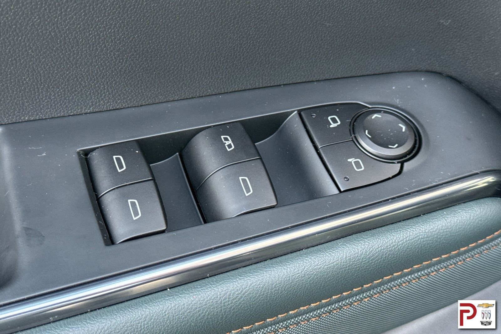 Certified 2025 GMC Acadia AT4 w/ LPO, Floor Liner Package image 12