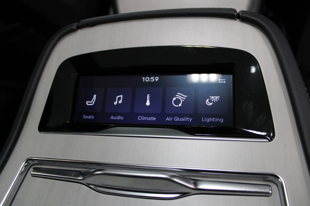 New 2025 Lincoln Navigator Reserve w/ Jet Appearance Package image 38