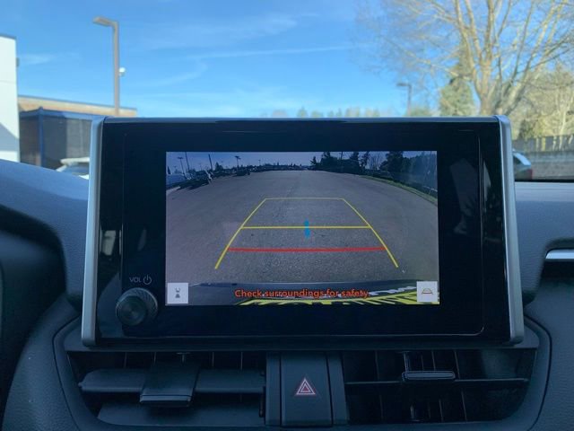 Used 2024 Toyota RAV4 XLE image 16