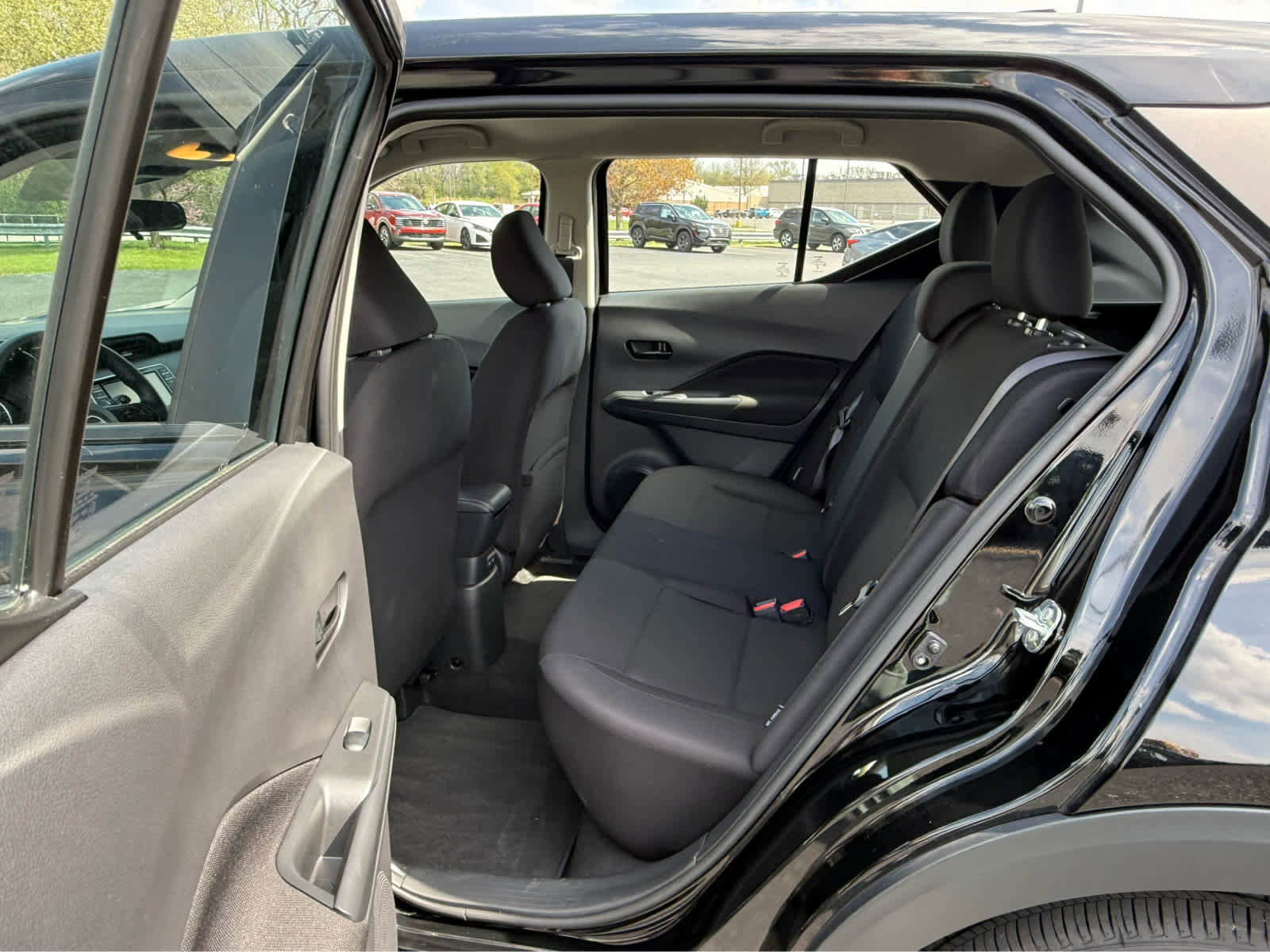 Used 2025 Nissan Kicks Play S FWD image 14