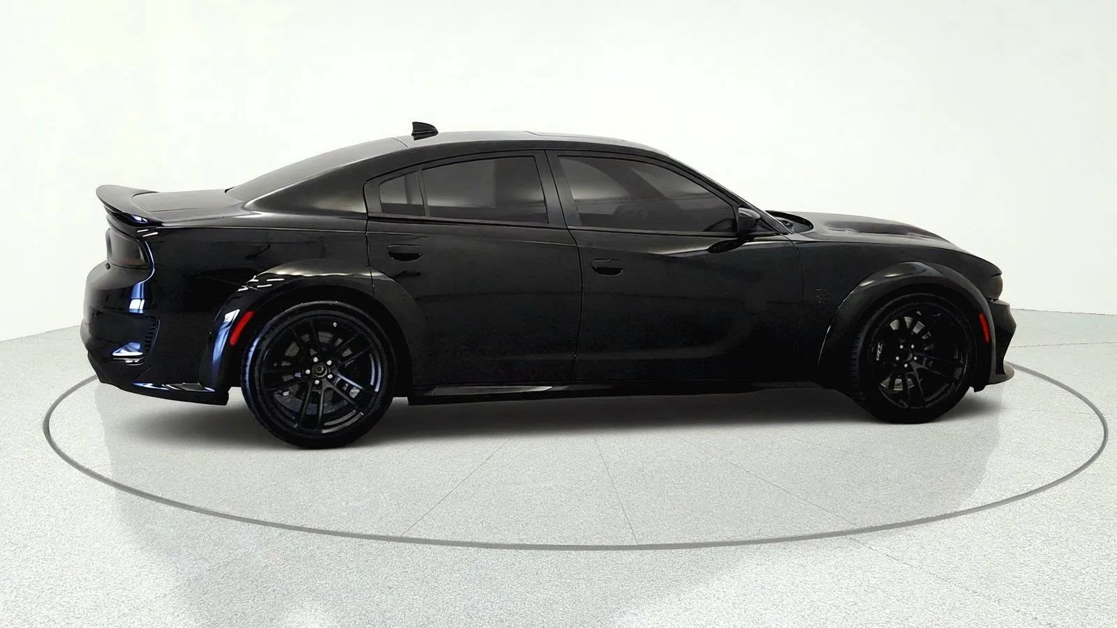 Used 2022 Dodge Charger SRT Hellcat w/ Harman/Kardon Audio Group RWD image 6