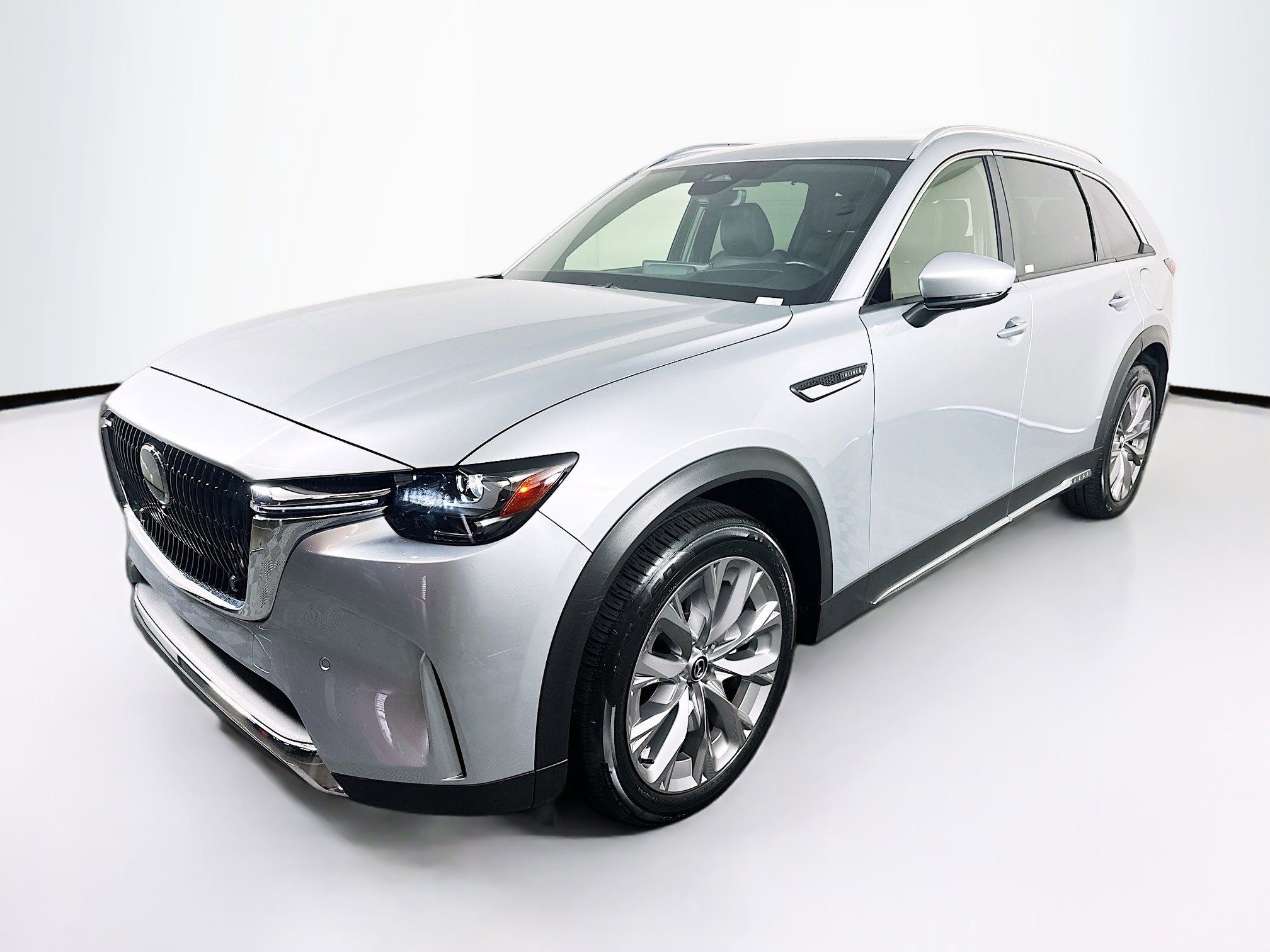 Used 2025 MAZDA CX-90 3.3 Turbo w/ Premium Plus Pkg image 3