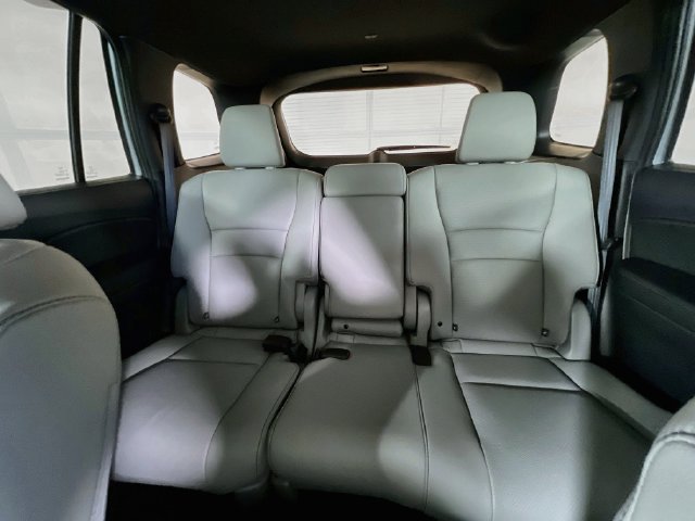 Used 2025 Honda Passport EX-L image 26
