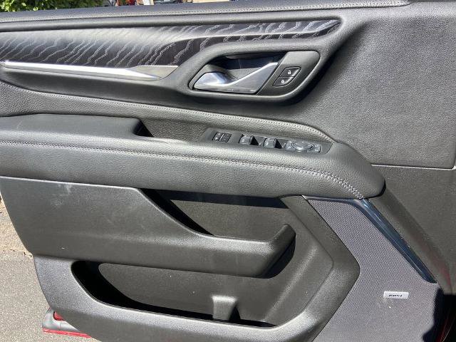 Used 2024 GMC Yukon Denali w/ Denali Reserve Package image 19