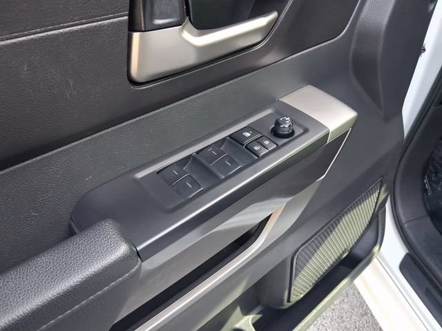 Used 2025 Toyota Tundra SR5 AWD/4WD image 14