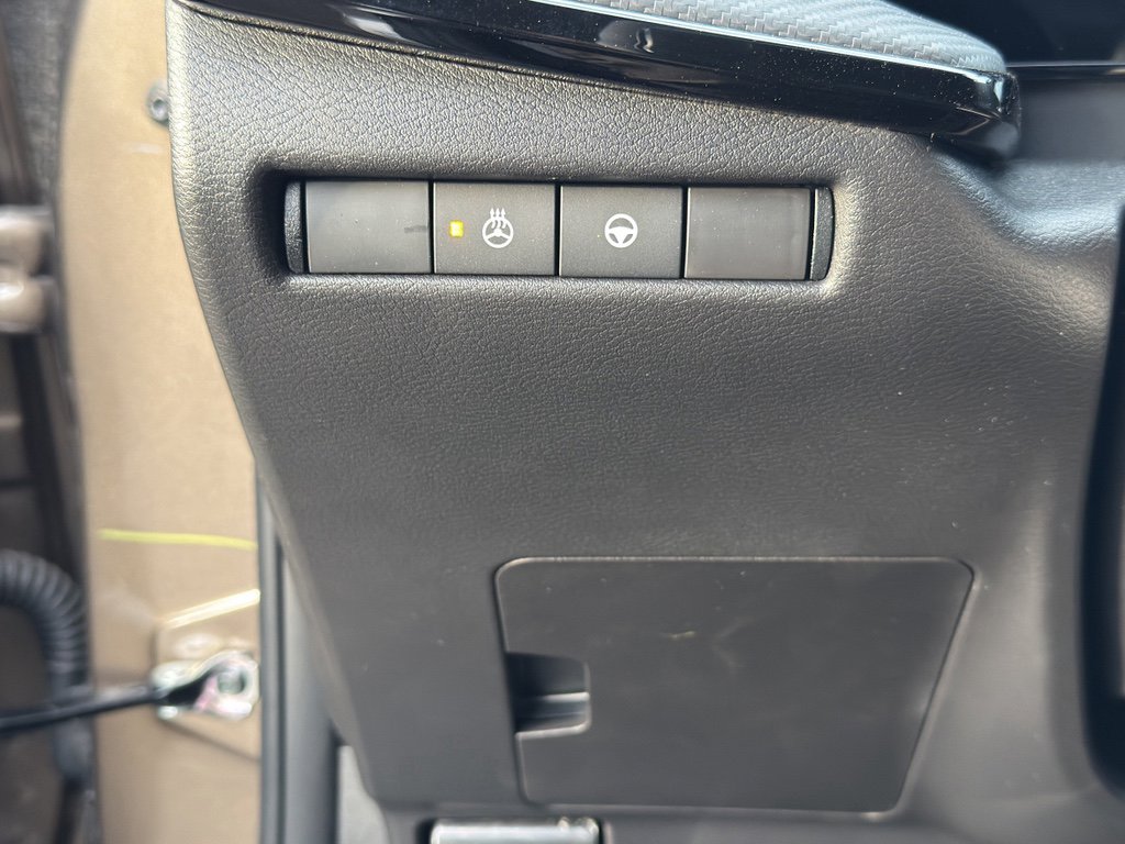 New 2026 Nissan Kicks SR w/ SR Premium Package image 22