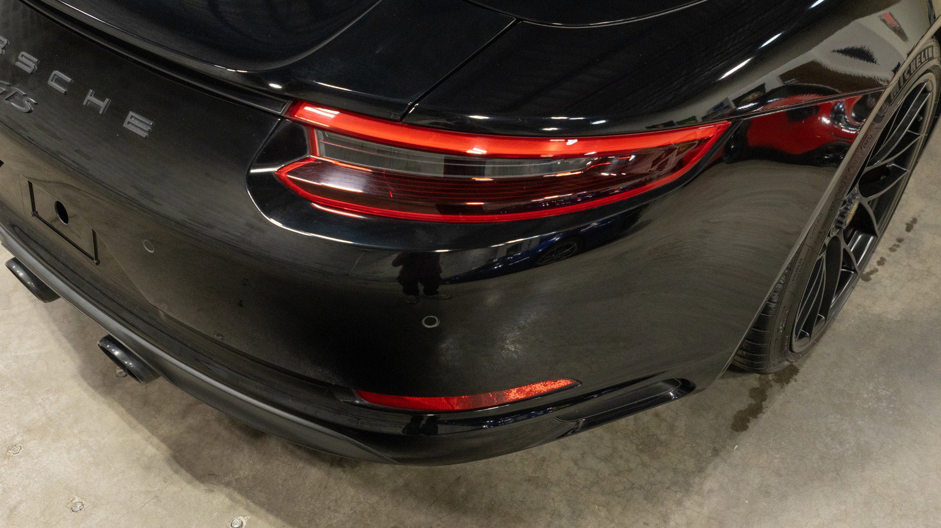 Used 2019 Porsche 911 Carrera 4 GTS image 23