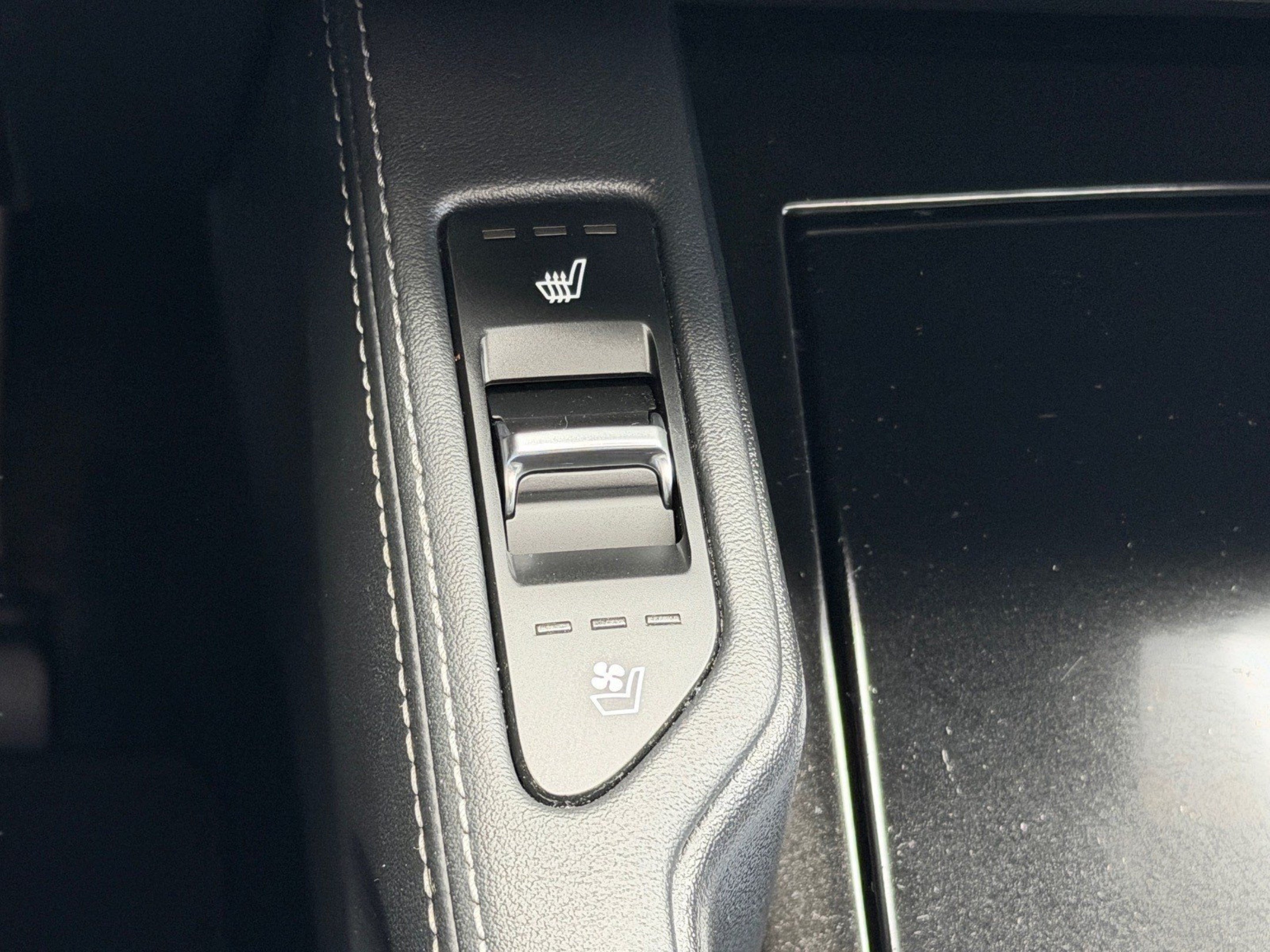 Certified 2022 Kia Telluride SX FWD image 30