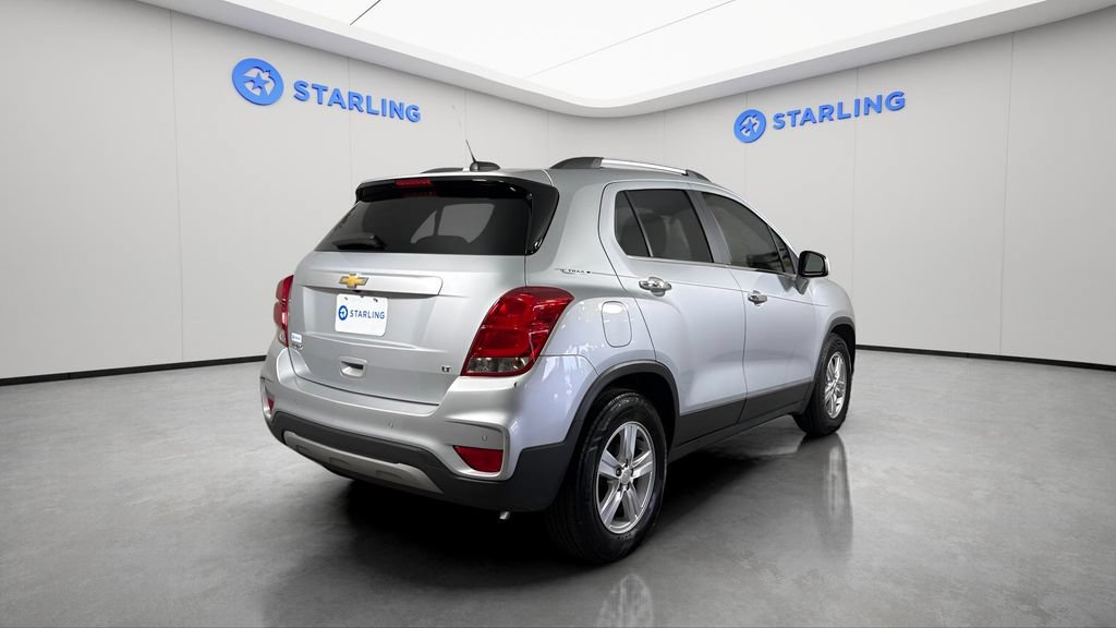 Used 2020 Chevrolet Trax LT w/ Driver Confidence Package FWD image 9