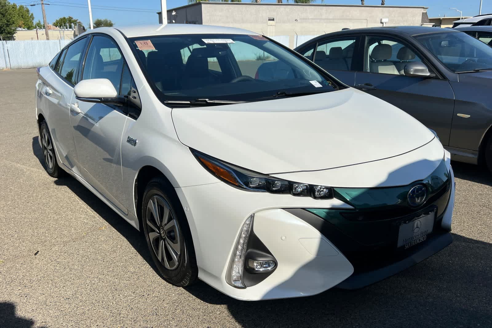 Used 2017 Toyota Prius Prime Advanced FWD image 3